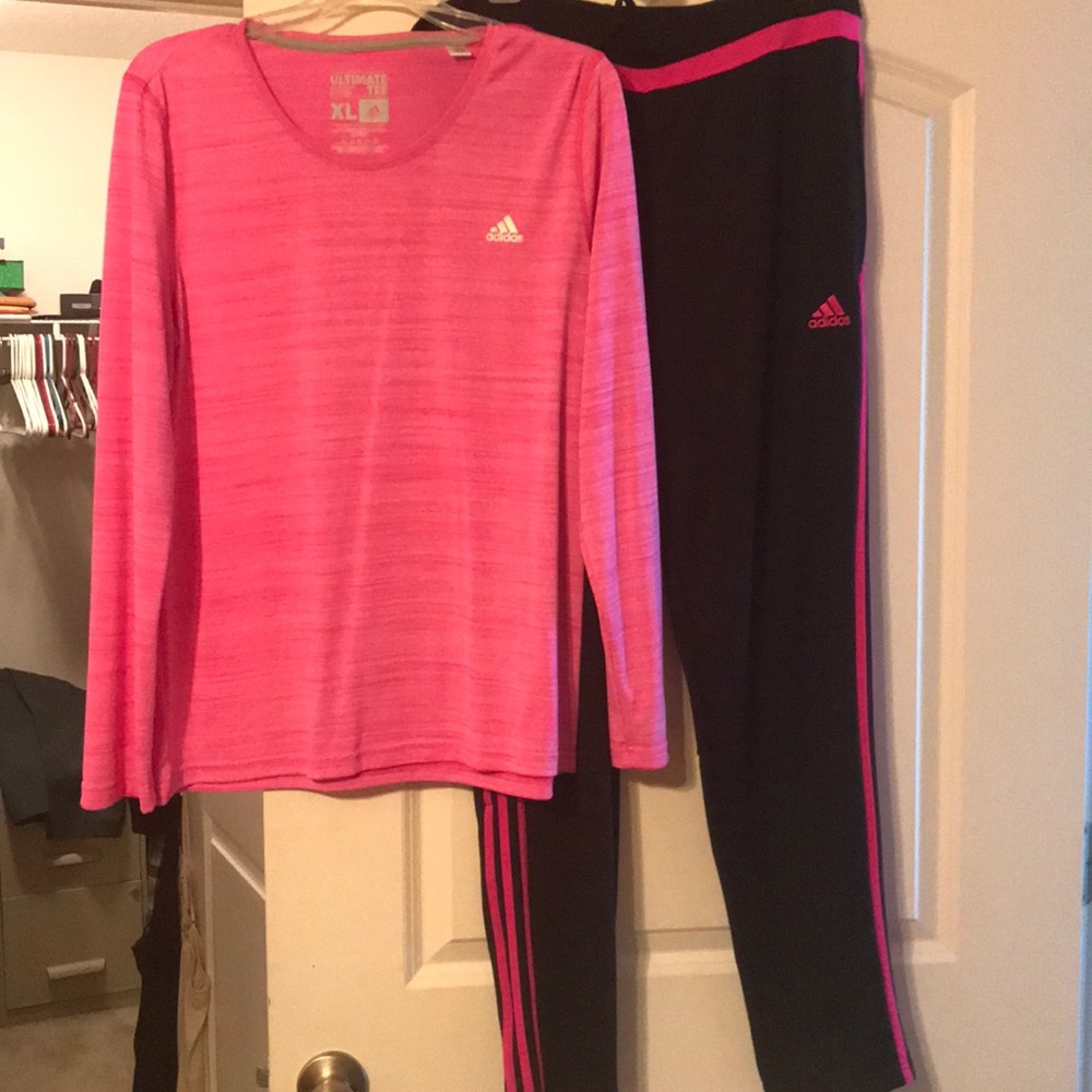 Adidas jogging suit